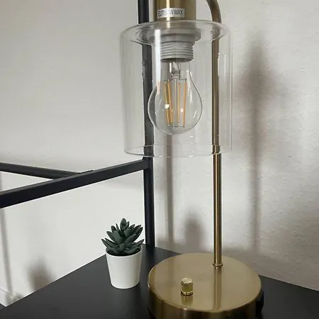 Modern 4 Zi Netflix, Wifi, Parken Casaluna85 * Floha