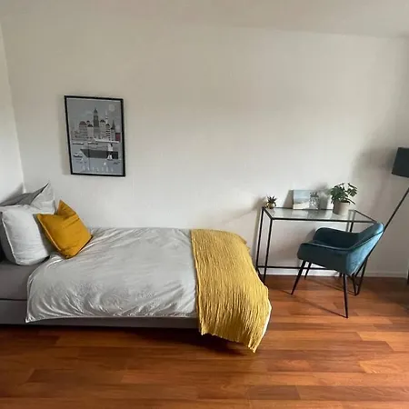 شقة Modern 4 Zi Netflix, Wifi, Parken Casaluna85 *