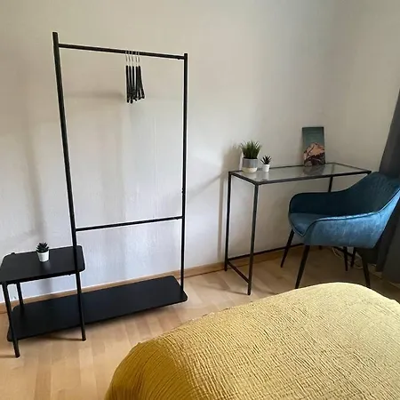 Modern 4 Zi Netflix, Wifi, Parken Casaluna85 شقة *
