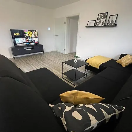 Modern 4 Zi Netflix, Wifi, Parken Casaluna85 شقة