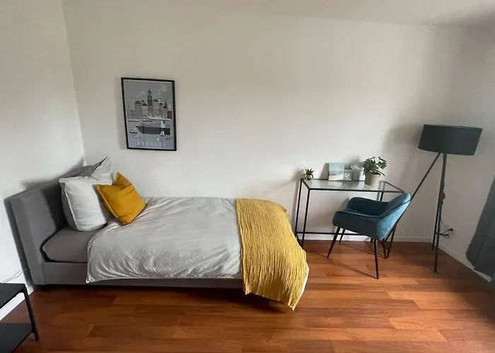 아파트 Modern 4 Zi Netflix, Wifi, Parken Casaluna85 *
